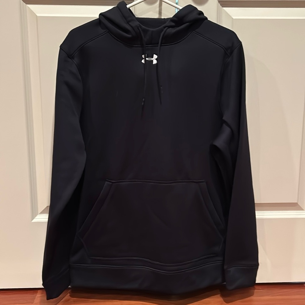 Under Armour - NWOT men’s hoodie!
